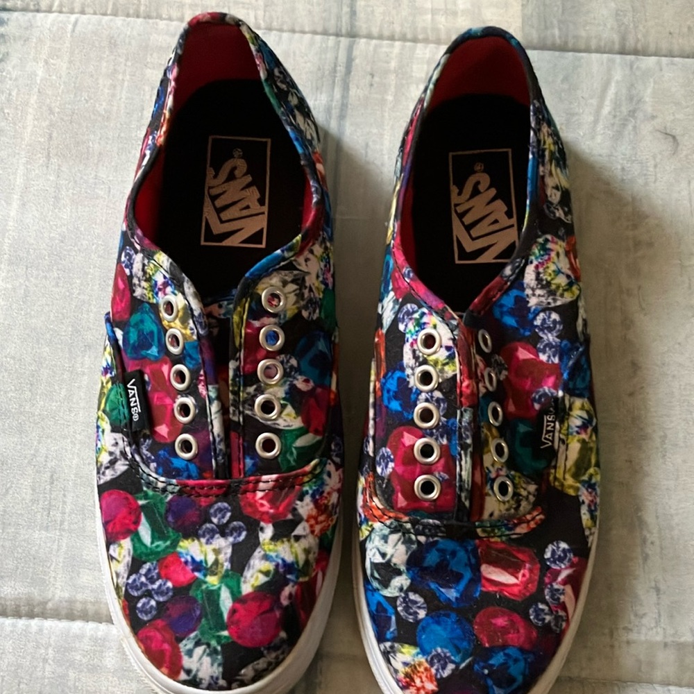 💗5/$25💗 Vans Multicolor Floral Canvas Shoes